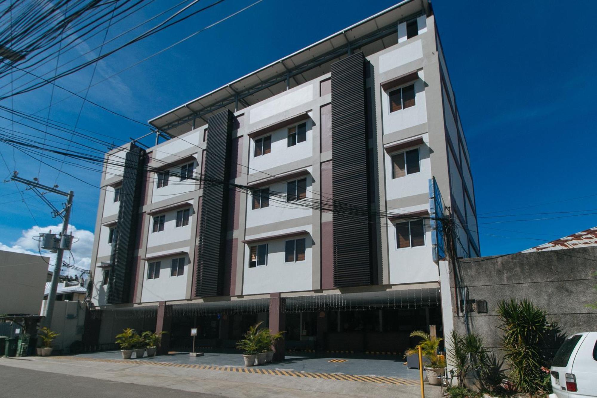 Reddoorz @ Leoncia Apartelle Mandaue City Exterior photo